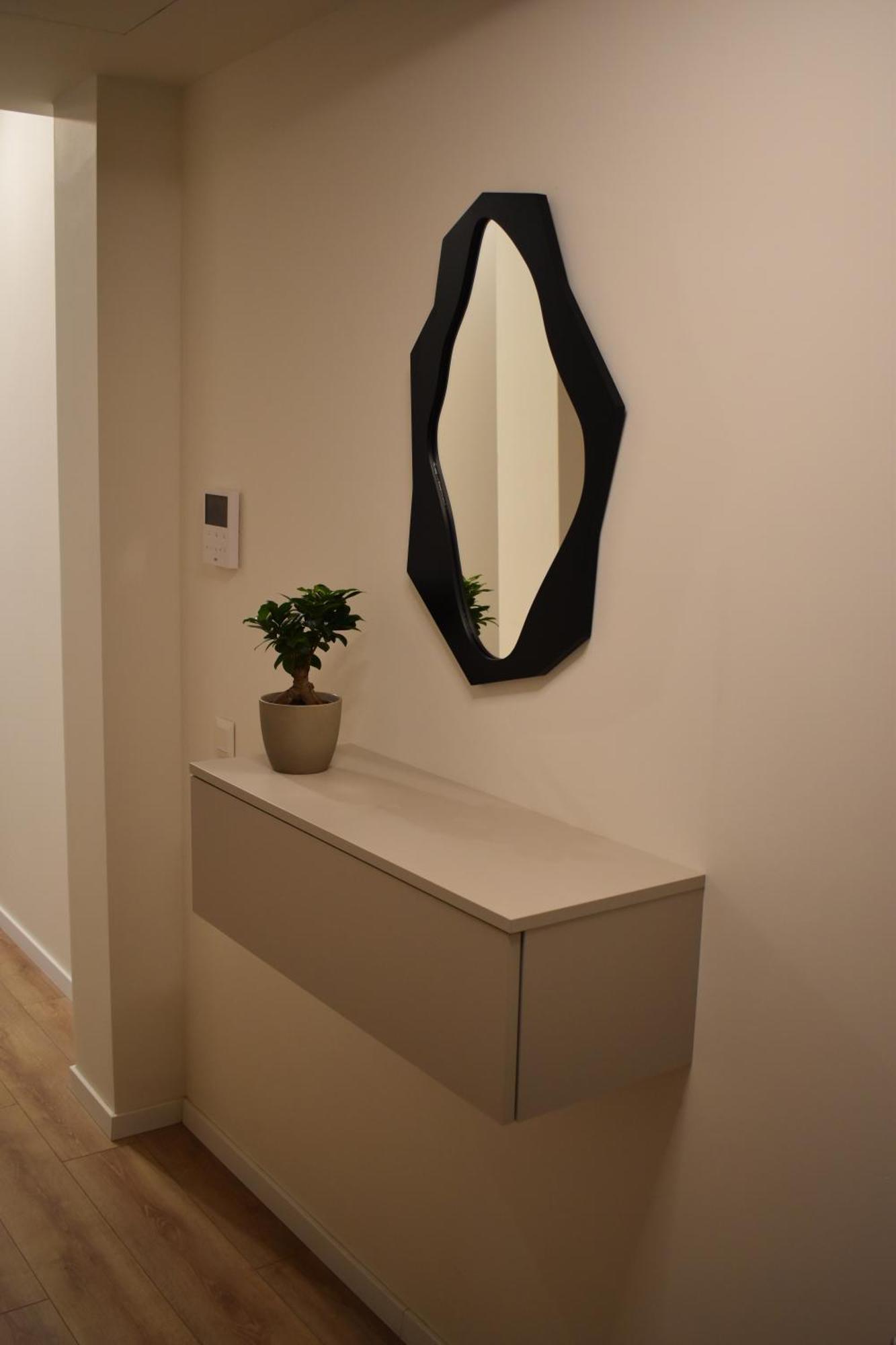 Apartment Elegant Near Downtown Bratislava